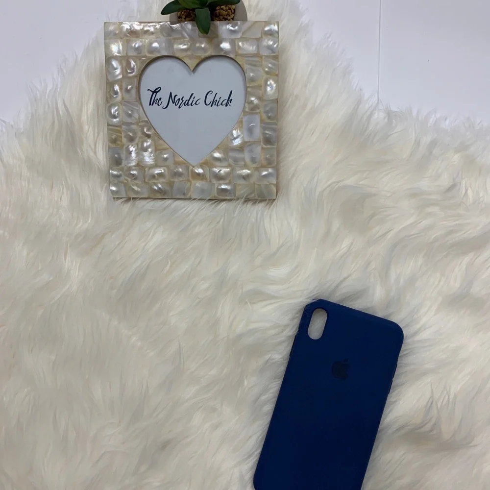 Apple Cobalt Blue Silicone Case iPhone 7 Plus NWOT Prop